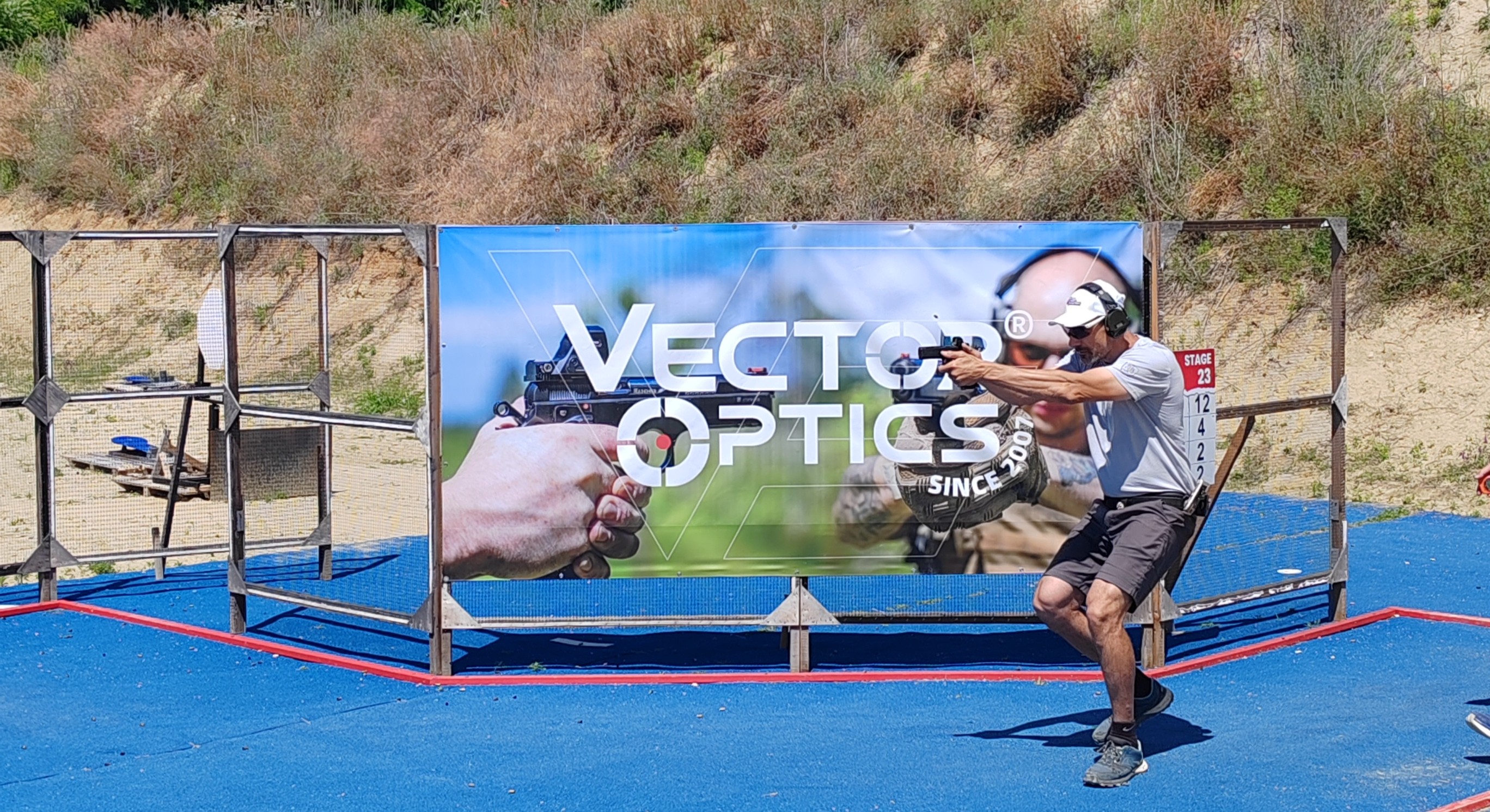 IPSC USPSA match photo - Vector Optics 6.jpg