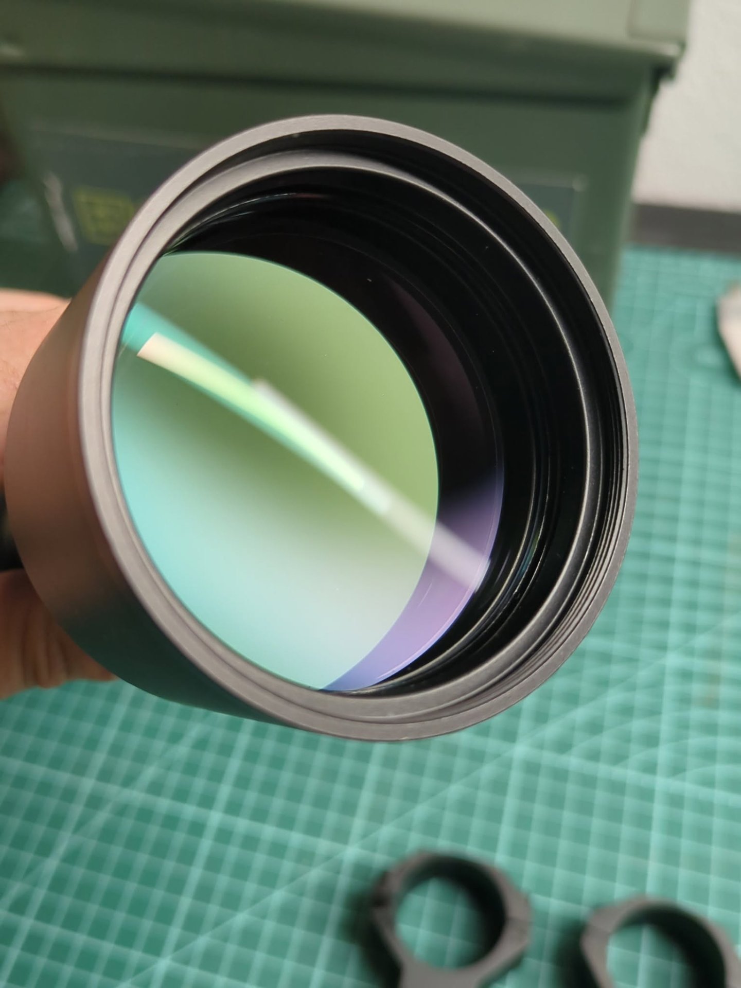 Tauron GenII 3-24x56 ED objective lens coating close-up