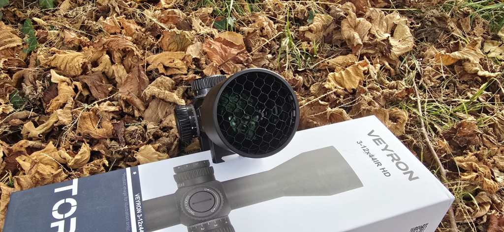 Veyron GenII 3-12x44 HD CTR FFP Rifle Scope with honeycomb sunshade